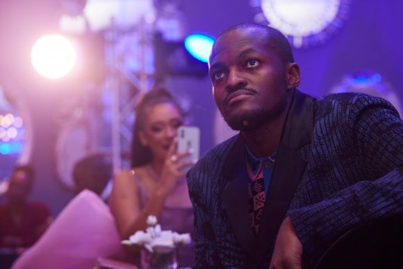 TO DOWNLOAD. CLICK ON THE IMAGE TO OPEN IT AND THEN CLICK ON IT AGAIN AND WAIT FOR IT TO LOAD IN FULLSCREEN AND SAVE. To browse images use green arrows above.
SHARE AND TAG : @gqsouthafrica
IMAGE CREDIT: @simzmkhwanazi/@bestfriends_za

#GQMOTY2021
#HennessyVSOP
#HowAboutNow