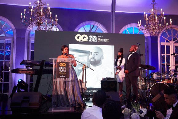 TO DOWNLOAD. CLICK ON THE IMAGE TO OPEN IT AND THEN CLICK ON IT AGAIN AND WAIT FOR IT TO LOAD IN FULLSCREEN AND SAVE. To browse images use green arrows above.
SHARE AND TAG : @gqsouthafrica
IMAGE CREDIT: @simzmkhwanazi/@bestfriends_za

#GQMOTY2021
#HennessyVSOP
#HowAboutNow