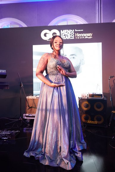 TO DOWNLOAD. CLICK ON THE IMAGE TO OPEN IT AND THEN CLICK ON IT AGAIN AND WAIT FOR IT TO LOAD IN FULLSCREEN AND SAVE. To browse images use green arrows above.
SHARE AND TAG : @gqsouthafrica
IMAGE CREDIT: @simzmkhwanazi/@bestfriends_za

#GQMOTY2021
#HennessyVSOP
#HowAboutNow