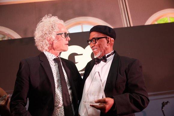 TO DOWNLOAD. CLICK ON THE IMAGE TO OPEN IT AND THEN CLICK ON IT AGAIN AND WAIT FOR IT TO LOAD IN FULLSCREEN AND SAVE. To browse images use green arrows above.
SHARE AND TAG : @gqsouthafrica
IMAGE CREDIT: @simzmkhwanazi/@bestfriends_za

#GQMOTY2021
#HennessyVSOP
#HowAboutNow