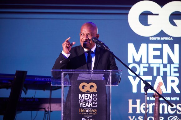 TO DOWNLOAD. CLICK ON THE IMAGE TO OPEN IT AND THEN CLICK ON IT AGAIN AND WAIT FOR IT TO LOAD IN FULLSCREEN AND SAVE. To browse images use green arrows above.
SHARE AND TAG : @gqsouthafrica
IMAGE CREDIT: @simzmkhwanazi/@bestfriends_za

#GQMOTY2021
#HennessyVSOP
#HowAboutNow