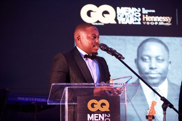 TO DOWNLOAD. CLICK ON THE IMAGE TO OPEN IT AND THEN CLICK ON IT AGAIN AND WAIT FOR IT TO LOAD IN FULLSCREEN AND SAVE. To browse images use green arrows above.
SHARE AND TAG : @gqsouthafrica
IMAGE CREDIT: @simzmkhwanazi/@bestfriends_za

#GQMOTY2021
#HennessyVSOP
#HowAboutNow