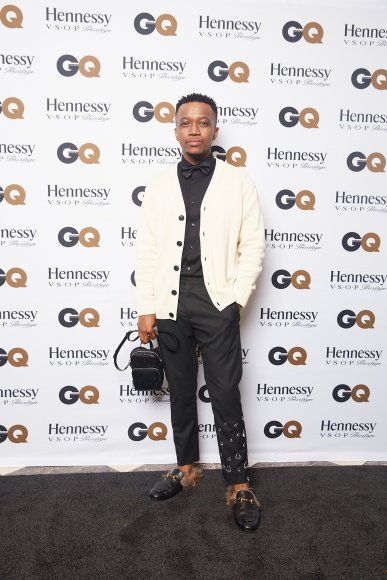 TO DOWNLOAD. CLICK ON THE IMAGE TO OPEN IT AND THEN CLICK ON IT AGAIN AND WAIT FOR IT TO LOAD IN FULLSCREEN AND SAVE. To browse images use green arrows above.
SHARE AND TAG : @gqsouthafrica
IMAGE CREDIT: @simzmkhwanazi/@bestfriends_za

#GQMOTY2021
#HennessyVSOP
#HowAboutNow