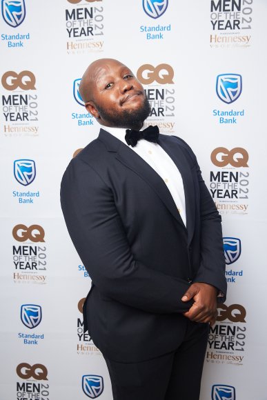 TO DOWNLOAD. CLICK ON THE IMAGE TO OPEN IT AND THEN CLICK ON IT AGAIN AND WAIT FOR IT TO LOAD IN FULLSCREEN AND SAVE. To browse images use green arrows above.
SHARE AND TAG : @gqsouthafrica
IMAGE CREDIT: @simzmkhwanazi/@bestfriends_za

#GQMOTY2021
#HennessyVSOP
#HowAboutNow