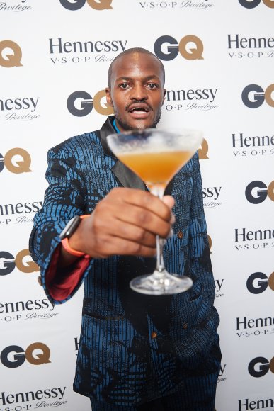 TO DOWNLOAD. CLICK ON THE IMAGE TO OPEN IT AND THEN CLICK ON IT AGAIN AND WAIT FOR IT TO LOAD IN FULLSCREEN AND SAVE. To browse images use green arrows above.
SHARE AND TAG : @gqsouthafrica
IMAGE CREDIT: @simzmkhwanazi/@bestfriends_za

#GQMOTY2021
#HennessyVSOP
#HowAboutNow