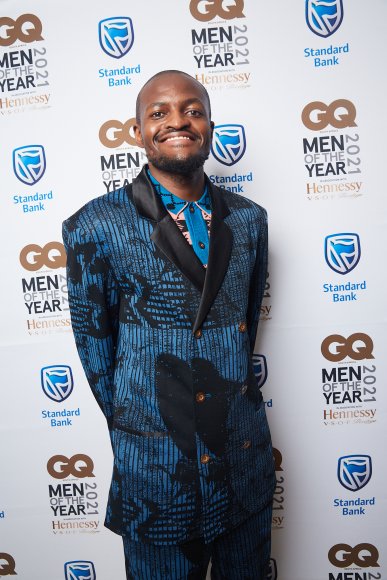 TO DOWNLOAD. CLICK ON THE IMAGE TO OPEN IT AND THEN CLICK ON IT AGAIN AND WAIT FOR IT TO LOAD IN FULLSCREEN AND SAVE. To browse images use green arrows above.
SHARE AND TAG : @gqsouthafrica
IMAGE CREDIT: @simzmkhwanazi/@bestfriends_za

#GQMOTY2021
#HennessyVSOP
#HowAboutNow