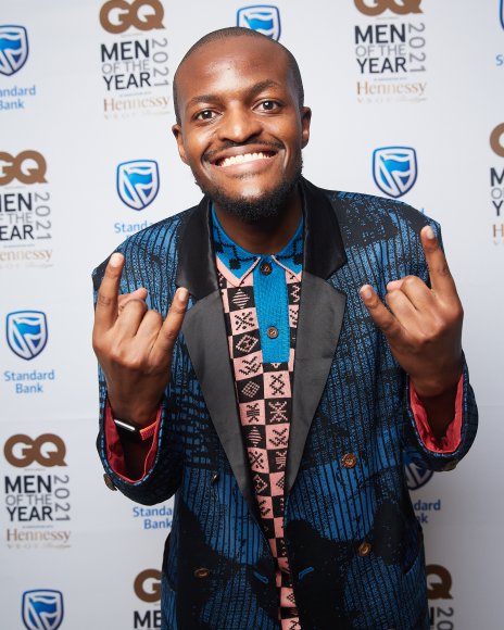 TO DOWNLOAD. CLICK ON THE IMAGE TO OPEN IT AND THEN CLICK ON IT AGAIN AND WAIT FOR IT TO LOAD IN FULLSCREEN AND SAVE. To browse images use green arrows above.
SHARE AND TAG : @gqsouthafrica
IMAGE CREDIT: @simzmkhwanazi/@bestfriends_za

#GQMOTY2021
#HennessyVSOP
#HowAboutNow