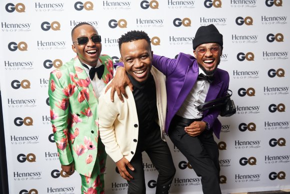 TO DOWNLOAD. CLICK ON THE IMAGE TO OPEN IT AND THEN CLICK ON IT AGAIN AND WAIT FOR IT TO LOAD IN FULLSCREEN AND SAVE. To browse images use green arrows above.
SHARE AND TAG : @gqsouthafrica
IMAGE CREDIT: @simzmkhwanazi/@bestfriends_za

#GQMOTY2021
#HennessyVSOP
#HowAboutNow