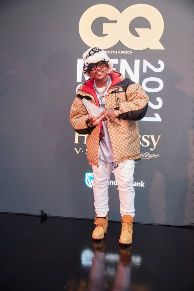 TO DOWNLOAD. CLICK ON THE IMAGE TO OPEN IT AND THEN CLICK ON IT AGAIN AND WAIT FOR IT TO LOAD IN FULLSCREEN AND SAVE. To browse images use green arrows above.
SHARE AND TAG : @gqsouthafrica
IMAGE CREDIT: @simzmkhwanazi/@bestfriends_za

#GQMOTY2021
#HennessyVSOP
#HowAboutNow