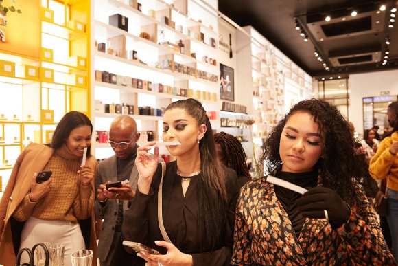 2022-05-24-Skins Cosmetics_SHOT02-0915